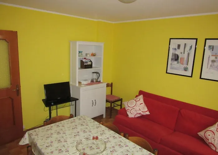 Holiday home Tra Le Vette